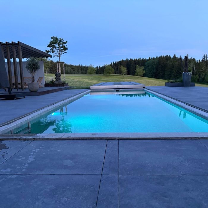 Pool Abenddämmerung
